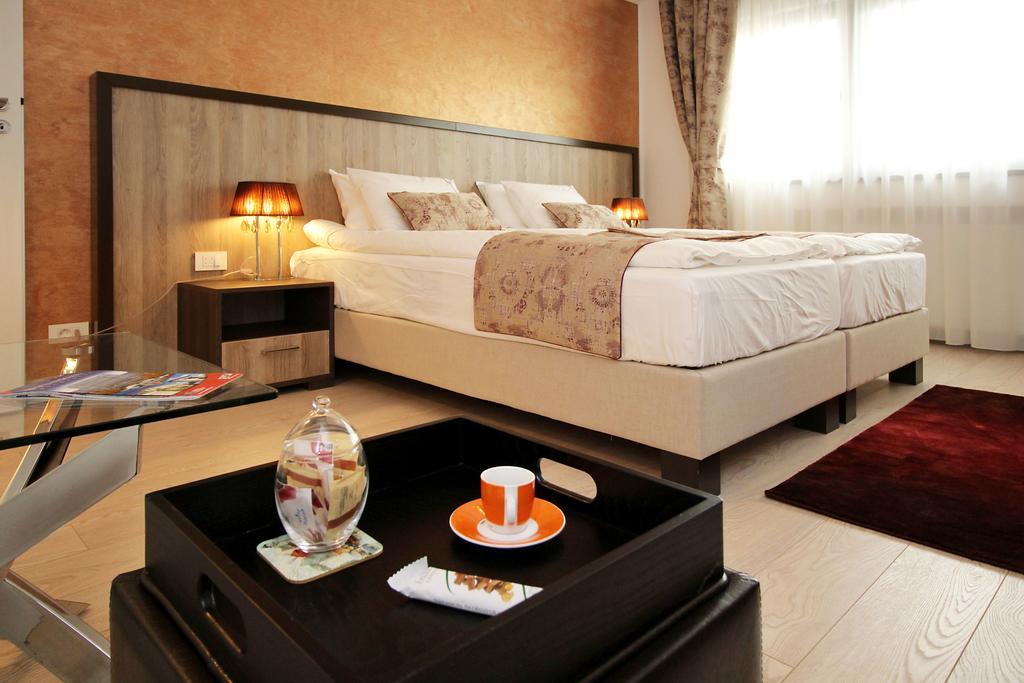Studio Old Town Bucureşti Eksteriør bilde