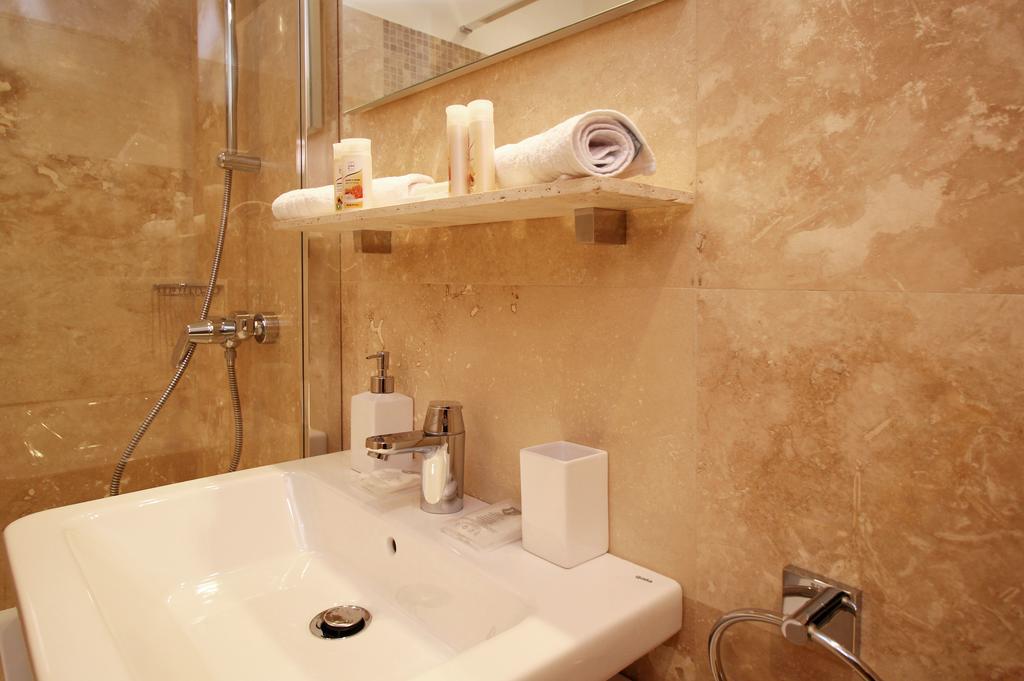 Studio Old Town Bucureşti Eksteriør bilde