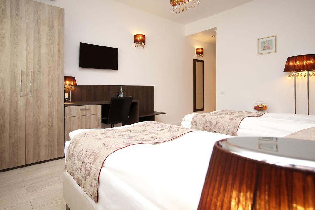 Studio Old Town Bucureşti Eksteriør bilde